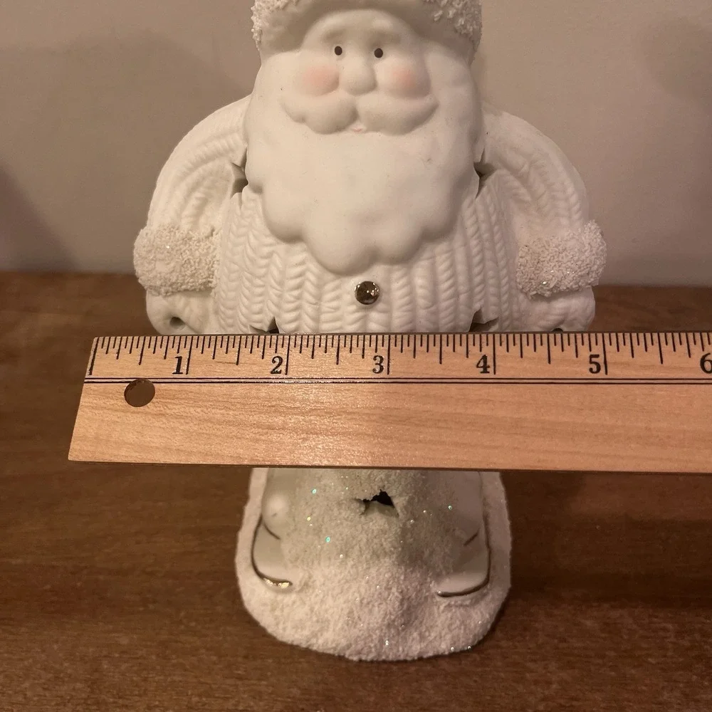 Vintage International Bazaar Santa on Skis 9